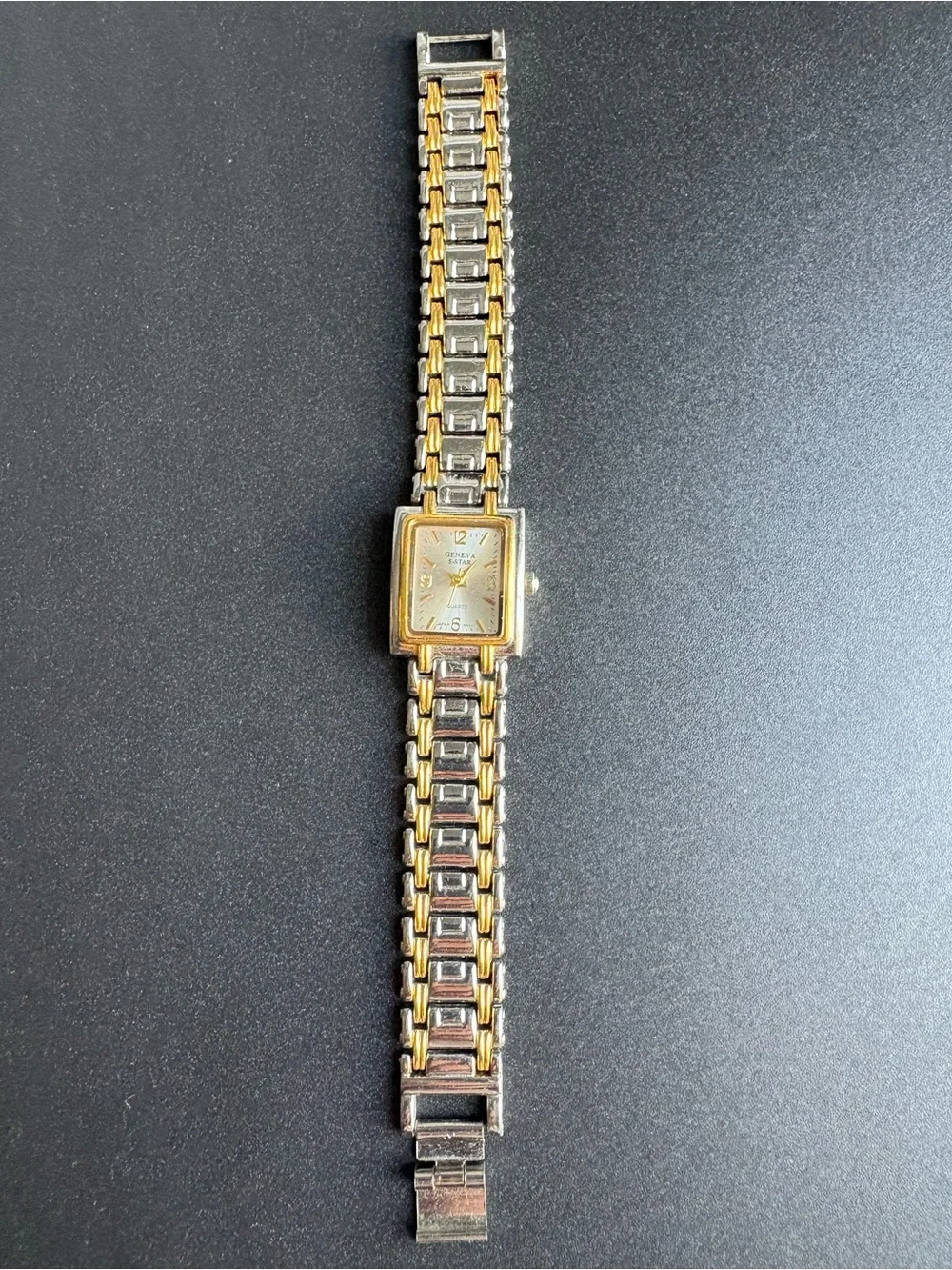 Geneva two tone